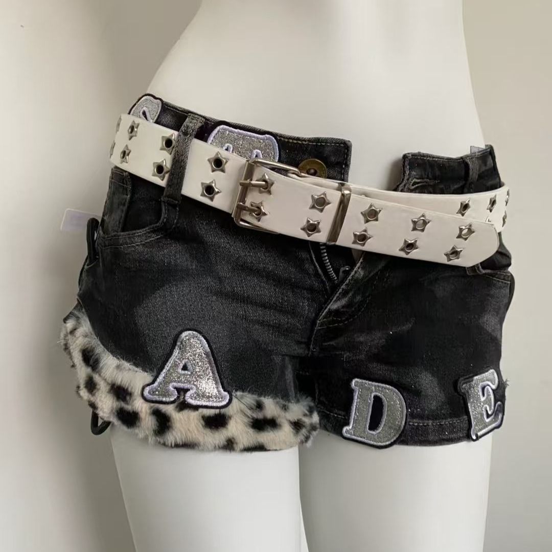 Street Fashion Hot - Y2k Gestickte Patch Denim Shorts Frau