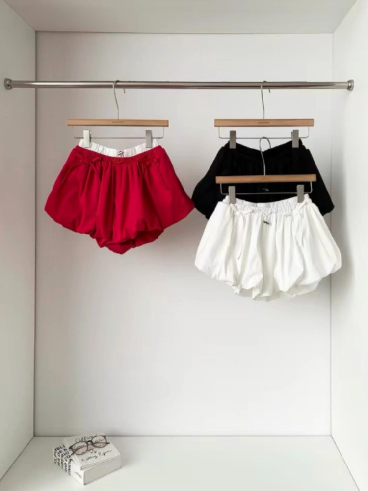 Japanese Street Fashion Female - Hochgeschnittene Einfarbige Shorts im Lolita-Stil für