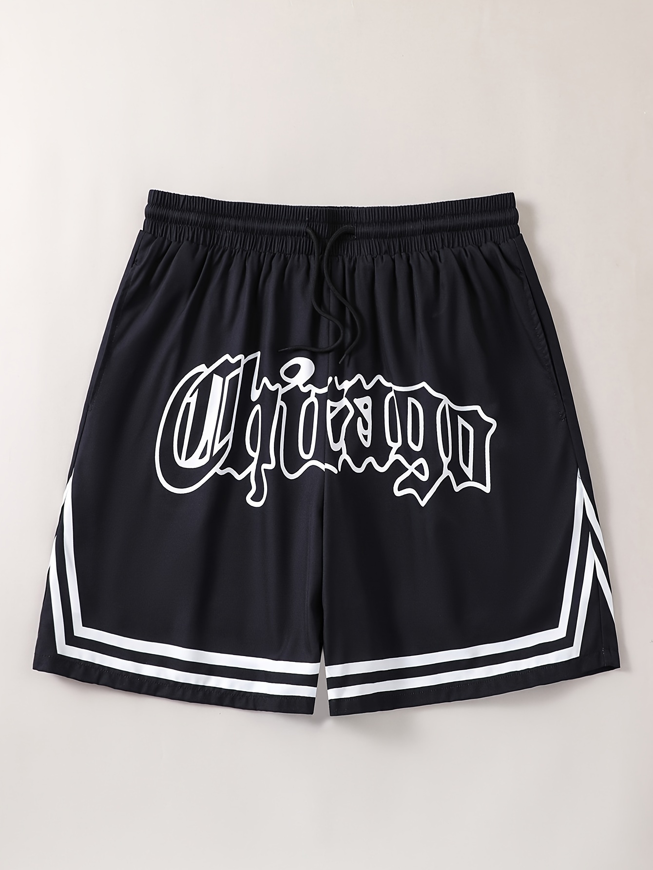 Street Fashion Chicago - Sommermode-Design für Beschaffungsprodukte: Lässige Shorts im