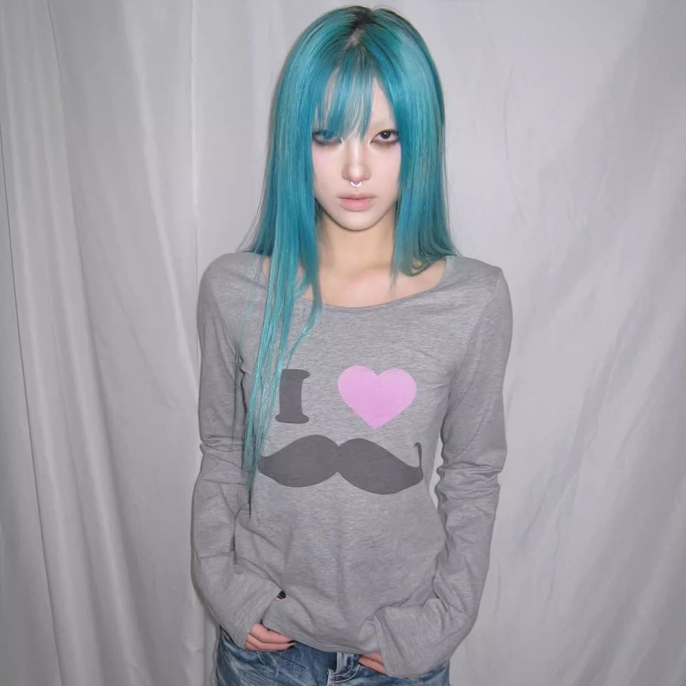 Japanisches Y2K-T-Shirt mit Ba – Street Fashion Japan Bewertung und Preis